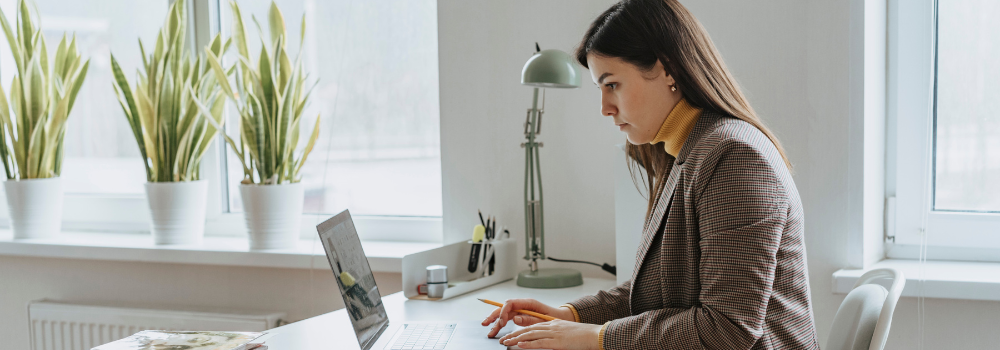 A professional setting with a focus on healthcare compliance for AHPs. This image represents the importance of staying informed on the latest regulations, such as GDPR and telehealth, for AHPs in 2025.